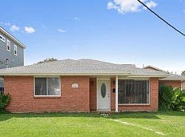 3 Bedroom Open Floor Plan  in New Orleans, LA