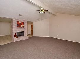 1811 Grassland Ct, Sugar Land, Tx 77478  in Sugar Land, TX (Photo 8 of 9)