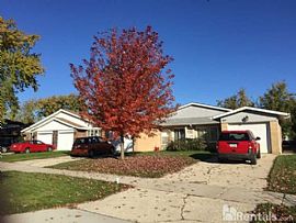 542 Charles St, Lockport, Il 60441 3 Beds 1 Bath 1,100 Sqft in Lockport, IL