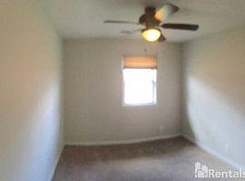 542 Charles St, Lockport, Il 60441 3 Beds 1 Bath 1,100 Sqft in Lockport, IL (Photo 4 of 12)