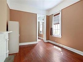 Gorgeous and Spacious  in New Orleans, LA (Photo 4 of 10)