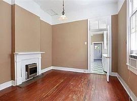 Gorgeous and Spacious  in New Orleans, LA (Photo 5 of 10)