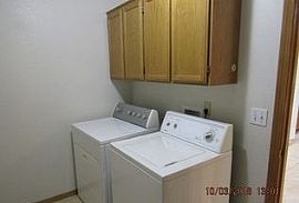 640 Beverly Way, Jacksonville, Or 97530 3 Beds 2 Baths 1,304 Sq in Jacksonville, OR (Photo 2 of 6)