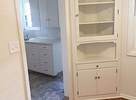 1040 22nd St Ne, Salem, Or 97301 2 Beds 1 Bath 1,012 Sqft in Salem, OR (Photo 5 of 5)