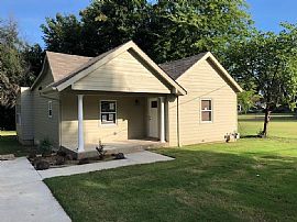 2 Beds 2 Baths 870 Sqft in Broken Arrow, OK