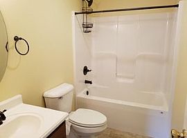 9242 Larimore Ave, Omaha, Ne 68134 4 Beds 2 Baths 1,450 Sqft in Omaha, NE (Photo 6 of 6)