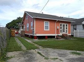 Lovely 3 Bedroom, 2 Baths in New Orleans, LA (Photo 10 of 11)