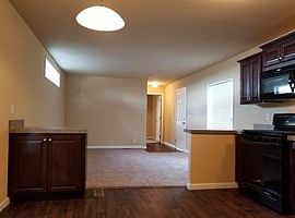 304 Lucky Ln, Reno, Nv 89502 in Reno, NV (Photo 6 of 8)