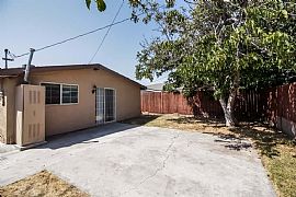 Newly Renovated 4-2baths in 2533 Leebe Ave Pomona Ca in Pomona, CA (Photo 4 of 5)