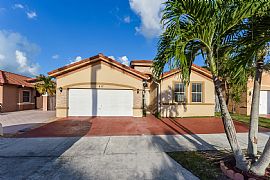 Charming 4 Bedroom Home in Miami, FL