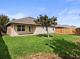 3 Beds 2 Baths in Royse City, TX (Photo 5 of 5)