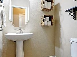 4 Beds 2.5 Baths in Royse City, TX (Photo 4 of 5)