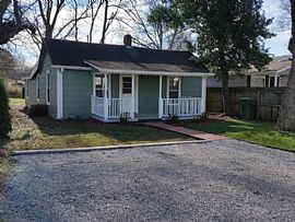 1510 Mckinley Ave Ne, Huntsville, Al 35801 2 Beds 1 Bath 1,050  in Huntsville, AL