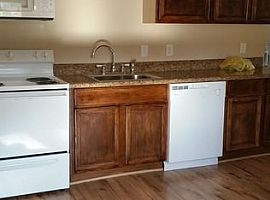 1510 Mckinley Ave Ne, Huntsville, Al 35801 2 Beds 1 Bath 1,050  in Huntsville, AL (Photo 7 of 9)