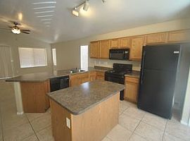 520 E Kent Ave, Chandler, Az 85225 in Chandler, AZ (Photo 3 of 8)