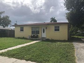 3010 Sw 40th Ave, West Park, Fl 33023 3 Beds 2 Baths 1,167 Sqft in West Hollywood, FL (Photo 2 of 2)