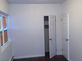 3090 Emmons Ave, Brooklyn, Ny 11235 2 Beds 1 Bath 595 Sqft in Brooklyn, NY (Photo 3 of 6)