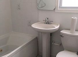 4 Beds 2 Baths in Bethesda, MD (Photo 6 of 7)