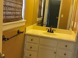 1605 Wellington View Rd, Birmingham, Al 35209 in Birmingham, AL (Photo 7 of 12)