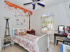16301 Nw 77th Pl, Miami Lakes, Fl 33016 4 Beds 4.5 Baths 2,417  in Miami Lakes, FL (Photo 6 of 12)