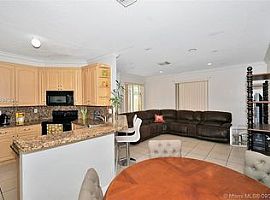 16301 Nw 77th Pl, Miami Lakes, Fl 33016 4 Beds 4.5 Baths 2,417  in Miami Lakes, FL (Photo 8 of 12)
