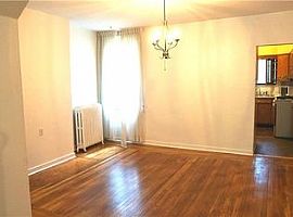 2249 Wightman St, Pittsburgh, Pa 15217 3 Beds 1.5 Baths 1,352 S in Pittsburgh, PA (Photo 4 of 6)