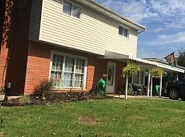 3 Bedroom, 1 1/2 Bath 3 Level Home, in Great Area in Huntington, WV (Photo 9 of 9)