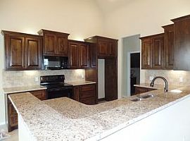 Charming 3 Home and 2 Bath  in Ada, OK (Photo 2 of 5)