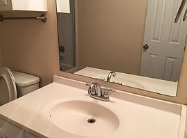 3bed 2bath in Broken Arrow, OK (Photo 4 of 5)