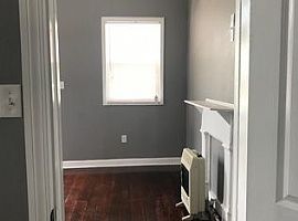 Located in a Quiet Block Which Is 2 Miles From French Quarter  in New Orleans, LA (Photo 5 of 11)