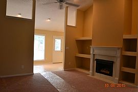 3 Beds 2 Baths 1,980 Sqft in Alabaster, AL (Photo 4 of 10)