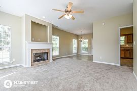 3 Beds 2 Baths 1,399 Sqft in Alabaster, AL (Photo 2 of 9)