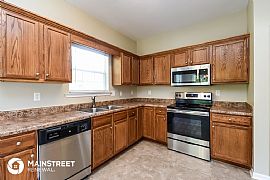 4 Beds 3 Baths 1,674 Sqft in Adger, AL (Photo 2 of 3)