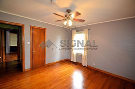3 Beds 1 Bath 1,240 Sqft in Adger, AL (Photo 5 of 11)