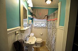 3 Beds 1 Bath 1,240 Sqft in Adger, AL (Photo 6 of 11)