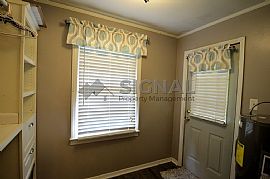 3 Beds 1 Bath 1,240 Sqft in Adger, AL (Photo 8 of 11)