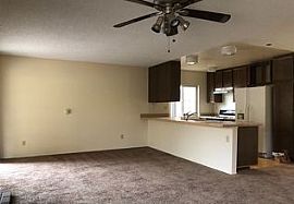 3 Beds 2 Baths in San Diego, CA (Photo 3 of 6)