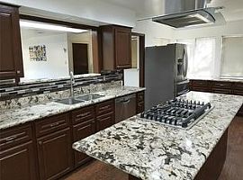 4bed 2 Bath in Missouri City, TX (Photo 3 of 5)