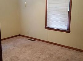 2 Bed 1 Bath in El Dorado, KS (Photo 2 of 4)