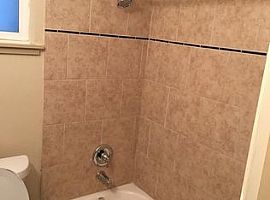 1 Bed 1 Bath in Houston, TX (Photo 4 of 4)