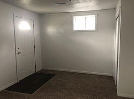 3bed 2 Bath in Lawrence, KS (Photo 5 of 5)