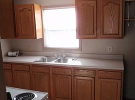2bed 1bath in Junction City, KS (Photo 2 of 4)
