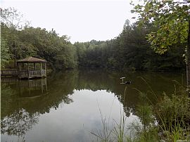 4 Beds 2.5 Baths......140 Floyd Cir, Deatsville in Deatsville, AL (Photo 5 of 12)