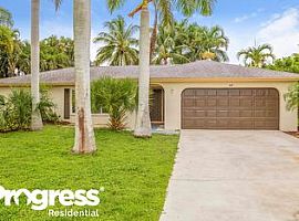 349 Bay Meadows Dr, Naples, Fl 341 in Naples, FL