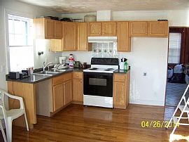 9432 S Emerald Ave Newly Remodeled Modern Loft Style Floor Plan in Chicago, IL (Photo 2 of 4)