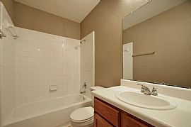 311 Precipice Way, Georgetown, Tx 4 Beds 2.5 Baths in Georgetown, TX (Photo 7 of 12)