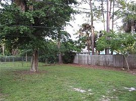 865 101st Ave N, Naples, Fl 34108 2 Beds 2 Baths 1,389 Sqft in Naples, FL (Photo 3 of 3)