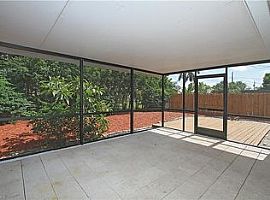 657 107th Ave N, Naples, Fl 34108 3 Beds 2 Baths 1,892 Sqft in Naples, FL (Photo 4 of 6)