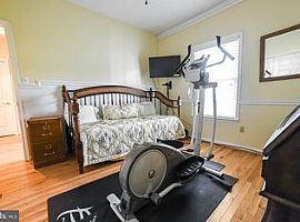 17276 Crab Pot Ln, Piney Point, Md 20674 3 Beds 2 Baths -- Sqft in Piney Point, MD (Photo 10 of 11)