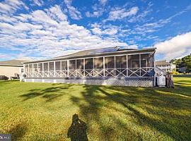 17276 Crab Pot Ln, Piney Point, Md 20674 3 Beds 2 Baths -- Sqft in Piney Point, MD (Photo 2 of 11)